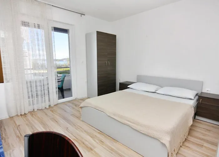 アパート By The Sea Bibinje, Zadar - 5916 ビビニェ